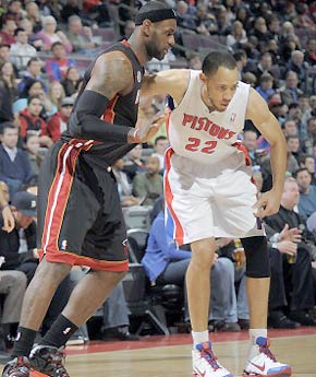 他不仅有效 他不仅有效