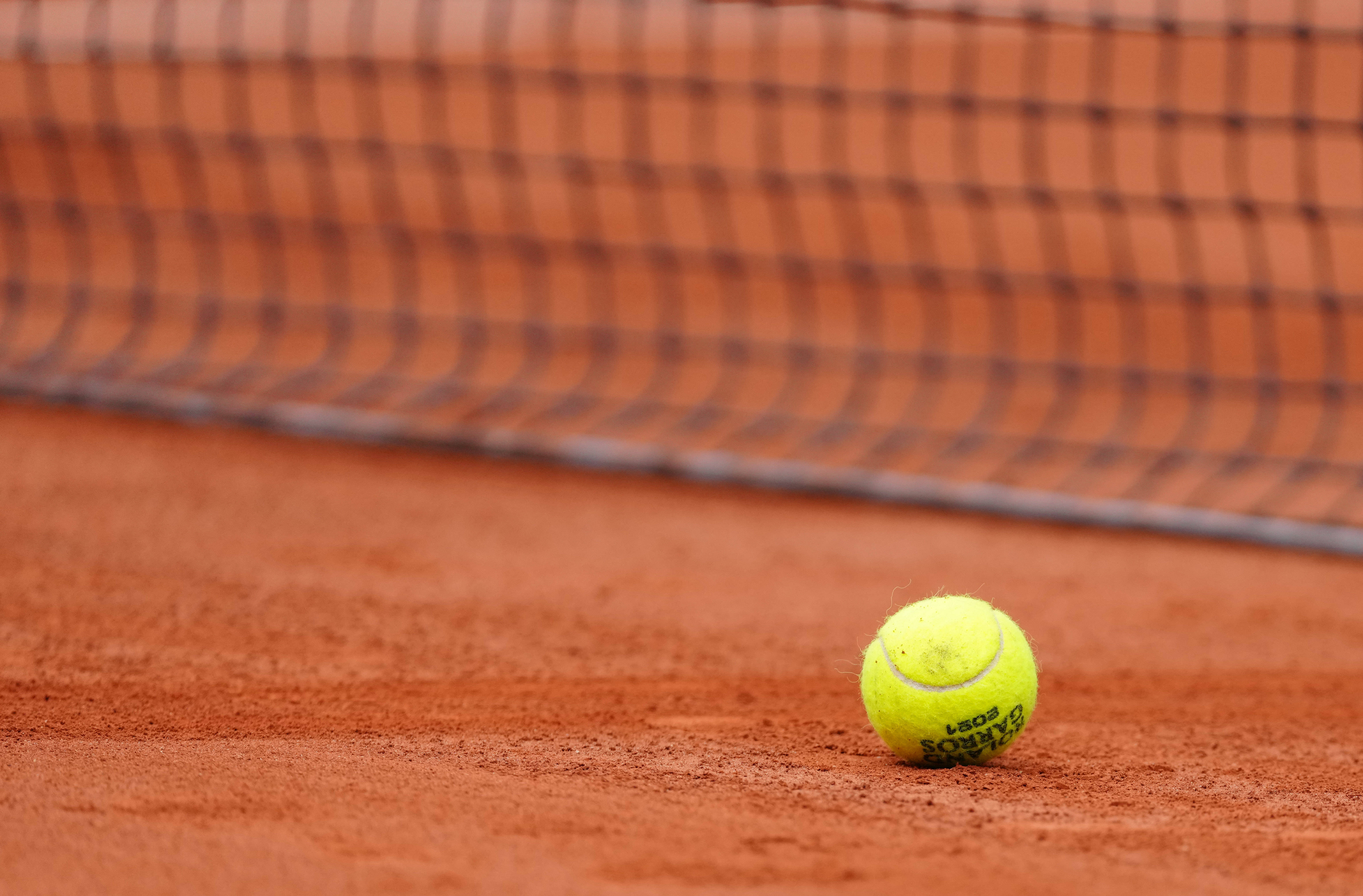 对比去年总 对比去年总