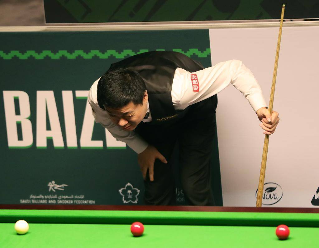 对美国足球 对美国足球